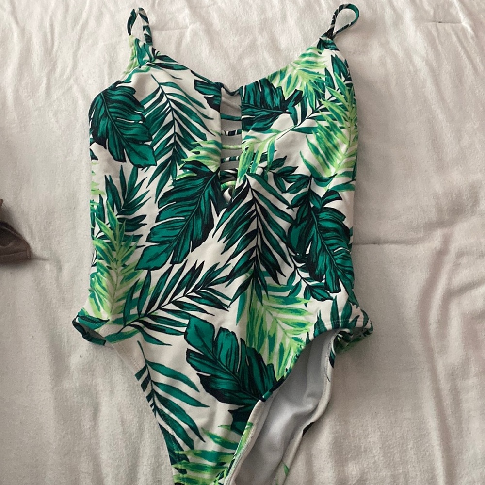 bathing suit